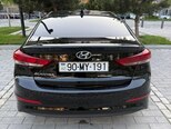 Hyundai Elantra-7