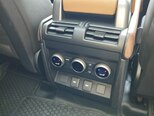 Land Rover Defender-16