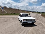LADA (VAZ) 2107-2