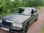 Mercedes 190-2