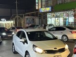 Kia Rio-11