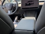 Tesla Model Y-9