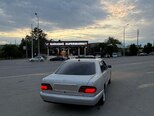 Mercedes E 240-3