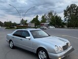Mercedes E 240-4
