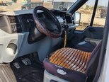Ford Transit-12