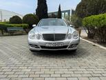 Mercedes E 220-1