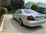 Mercedes E 220-2