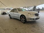 Mercedes E 220-17