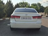 Hyundai Sonata-4