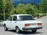 LADA (VAZ) 2107-2