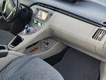 Toyota Prius-9