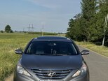 Hyundai Sonata-1