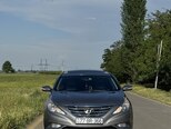 Hyundai Sonata-3