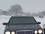 Mercedes E 230-5