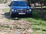 Mercedes E 230-8