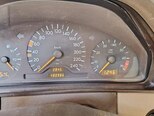 Mercedes E 230-3