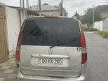 Mercedes Vaneo-3