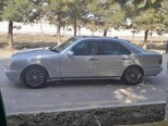 Mercedes E 280-7