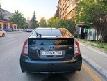 Toyota Prius-4