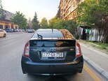 Toyota Prius-3