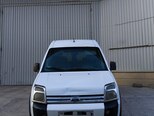Ford Tourneo Connect-1