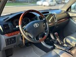 Toyota Land Cruiser Prado-9