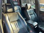 Toyota Land Cruiser Prado-11