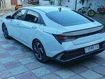 Hyundai Elantra-3