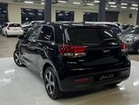 Kia Rio-7