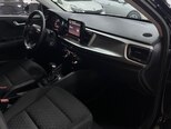 Kia Rio-12