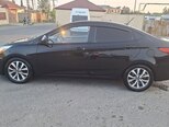 Hyundai Accent-4