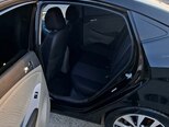 Hyundai Accent-7