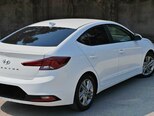 Hyundai Elantra-11