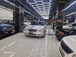 Mercedes E 220-1