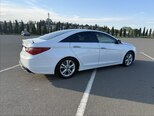 Hyundai Sonata-9