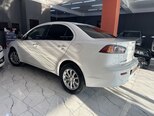 Mitsubishi Lancer-9
