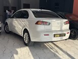 Mitsubishi Lancer-8