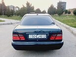 Mercedes E 240-9