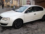 Volkswagen Passat-2