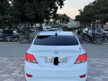 Hyundai Accent-7
