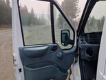Ford Transit-8