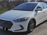 Hyundai Elantra-3