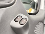 Ford Transit-15
