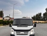 Ford Transit-12