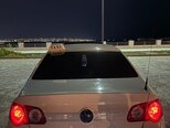 Volkswagen Passat-2