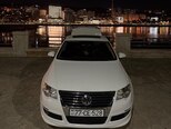 Volkswagen Passat-1