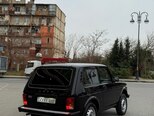 LADA (VAZ) Niva-8