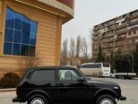 LADA (VAZ) Niva-2