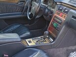 Mercedes E 240-4