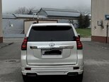 Toyota Land Cruiser Prado-9